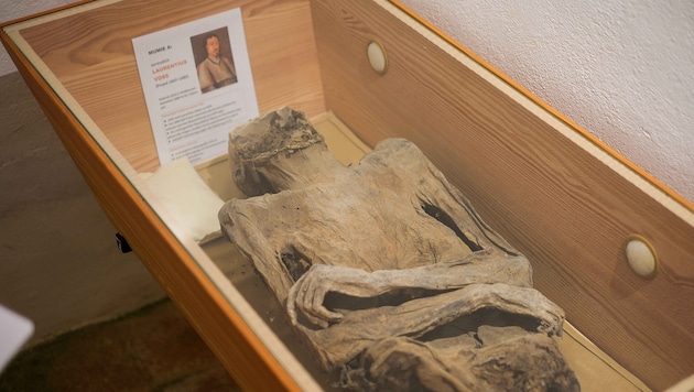 Im Stift Waldhausen liegen drei teilmumifizierte Leichen, ganz ähnlich wie der berühmte Pfarrer. (Bild: Horst Einöder/Flashpictures)