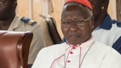 Kardinal Philippe Ouédraogo aus Burkina Faso kennt sein genaues Geburtsdatum nicht, in den ...