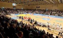 Der Raiffeisen Sportpark platzt am 27. Dezember wieder aus allen Nähten.