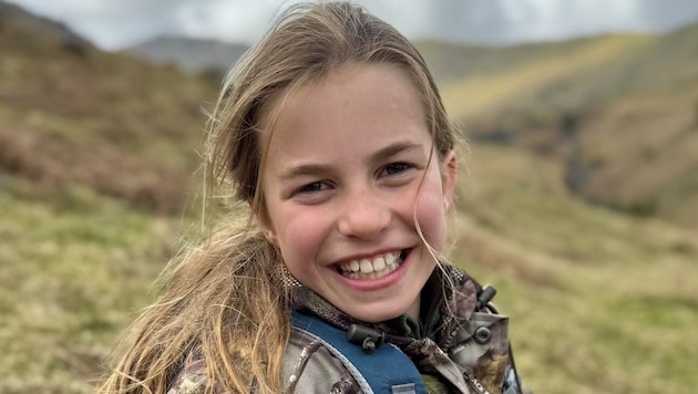 Prinzessin Charlotte ist 10 geworden! Der Palast feiert das mit einem neuen Foto, das Prinzessin Kate bei einer Familienwanderung mit dem Handy geknipst hat. (Bild: The Princess of Wales)