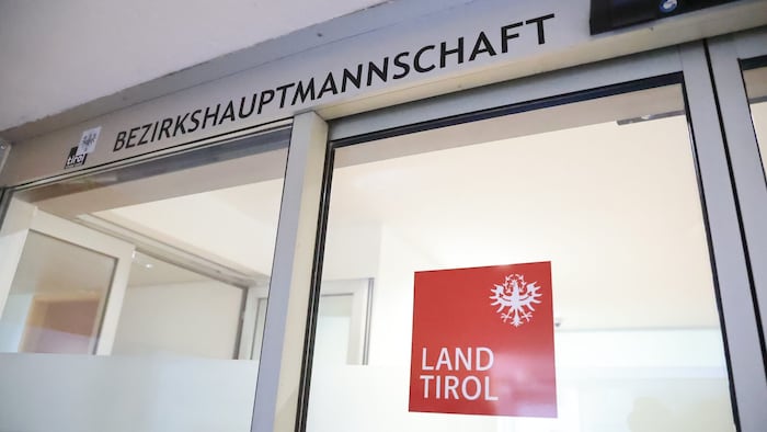 „Im Mittelpunkt unserer Bezirkshauptmannschaft steht immer der Service für Bürgerinnen und ...