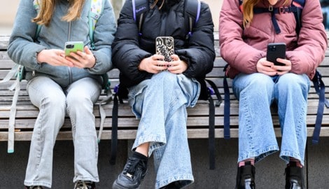 Über 90 Prozent der Zwölf- bis 19-Jährigen verwenden Messenger-Dienste wie WhatsApp.