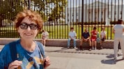 Die ehemalige US-Botschafterin Helene von Damm vor dem Weißen Haus in Washington.