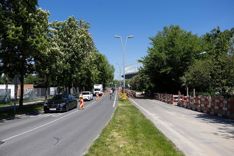 Die deutliche Reduktion des Kfz-Verkehrs soll mehr Sicherheit für Fußgänger und Radfahrer bringen. Bisherige Konfliktsituationen mit Kraftfahrzeugen soll entfallen (Bild: Urbantschitsch Mario)