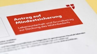 Eine Afghanin bekommt trotz Betrug noch Sozialleistung. (Bild: Spitzbart Wolfgang)