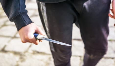 Der junge Mann zog auch gegenüber Polizisten das Messer