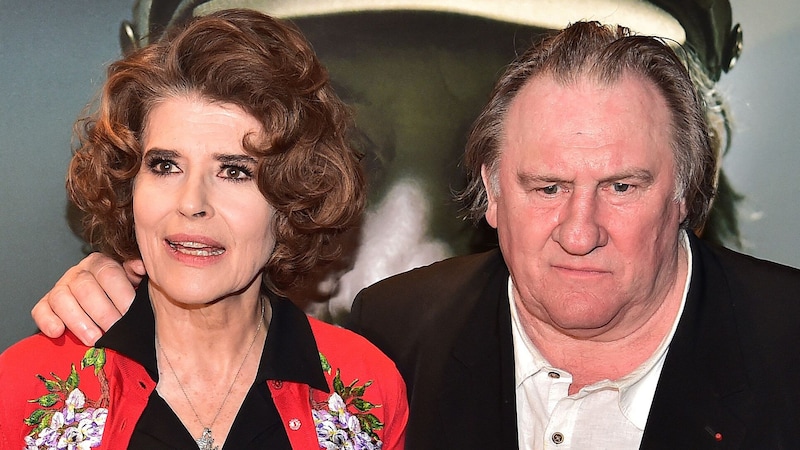 Fanny Ardant und Gerard Depardieu (Bild: AFP/CHRISTOPHE ARCHAMBAULT)