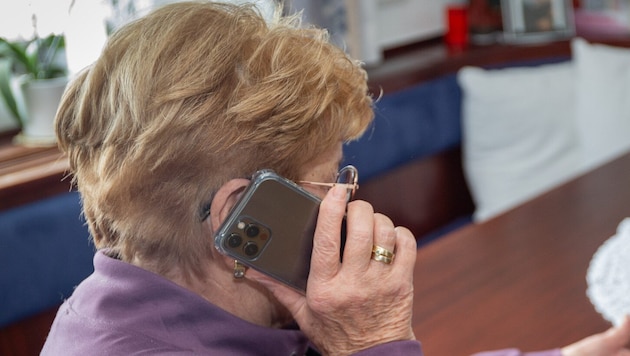 Die Betrüger gaben sich am Telefon als Bankmitarbeiter aus.