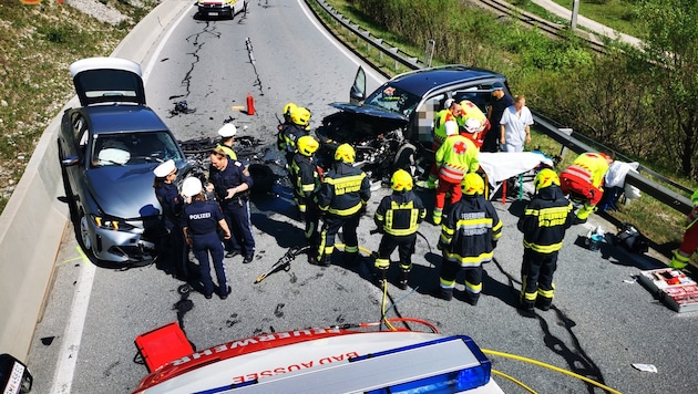 Die Unfallstelle auf der B 145 (Bild: FF Bad Aussee)