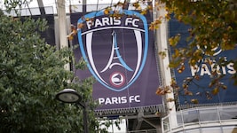 Der Paris FC spielt kommende Saison in der Ligue 1. (Bild: AP/AP Photo/Thibault Camus)