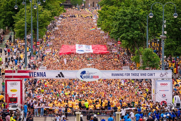 In Wien starten 13.500 Läuferinnen und Läufer.