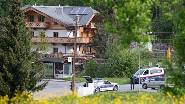 Mordalarm im Pinzgau (Bild: Roland Hoelzl)