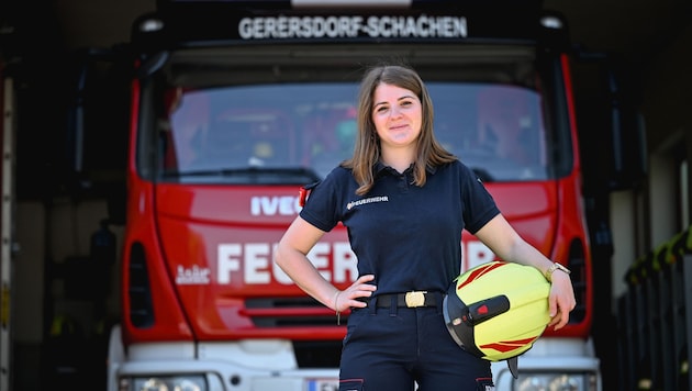 Tanja Scharinger (27) macht anderen Mut: „Es ist wichtig, dass Frauen vorne stehen. Vor allem auch bei den Feuerwehren.“ (Bild: Wenzel Markus)