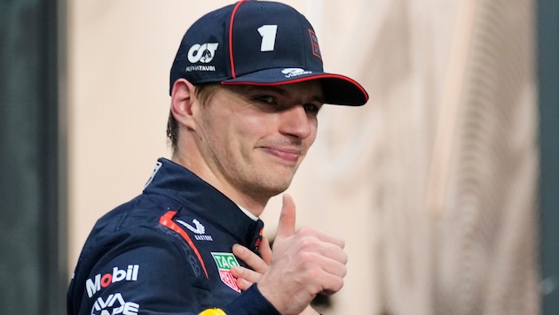 Große Freude beim frisch gebackenen Papa: Max Verstappen hat sich die Pole-Position gesichert.  (Bild: AP/ASSOCIATED PRESS )
