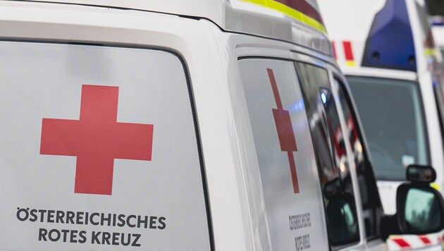 Der verletzte Motorradfahrer wurde ins UKH Graz gebracht.