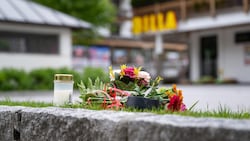 Tatort: Supermarkt-Parkplatz in Maria Alm.