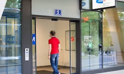 Viele rutschen von der Arbeitslosigkeit in die Mindestsicherung – einige verharren dort.