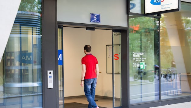 Viele rutschen von der Arbeitslosigkeit in die Mindestsicherung – einige verharren dort.