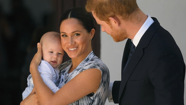 Herzogin Meghan und Prinz Harry 2019 mit Baby Archie auf Afrika-Tour – der letzte große Auftritt als Royal-Familie zu dritt. 