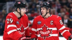 Nathan MacKinnon (links) und Sidney Crosby werden für Kanada an der WM teilnehmen. 