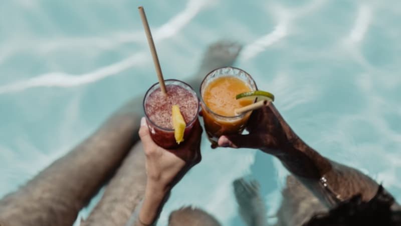 Genießen Sie die Zeit zu zweit und karibische Cocktails. (Bild: Spa Resort Geinberg)