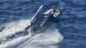 Offizielle Fotos der Magura-7-Drohne gibt es nicht, doch diese etwas unscharfe Luftaufnahme lässt ihren Aufbau erahnen  (Bild: X/Rosoboronexport)