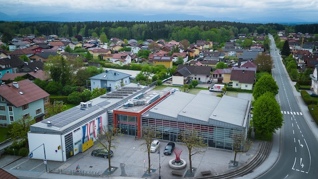 Bürmoos wir nicht zur Ausgleichsgemeinde, die Erleichterung ist groß. (Bild: Pressefoto Scharinger/Daniel Scharinger)