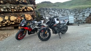 Die Motorräder lagern inzwischen in einer Verwahrstelle der Bezirkshauptmannschaft.