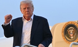 Der US-Präsident Donald Trump bezeichnet den Zustrom von Migrantinnen und Migranten an der ...