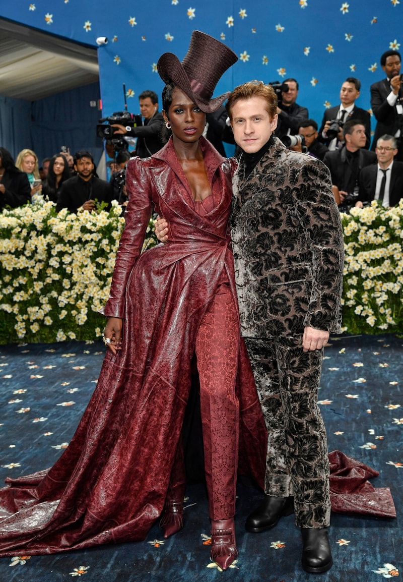 Jodie Turner-Smith und Daniel Lee (Bild: AP/Evan Agostini)