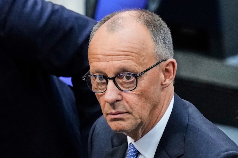 Der CDU-Vorsitzende Friedrich Merz. (Bild: AP/Ebrahim Noroozi)