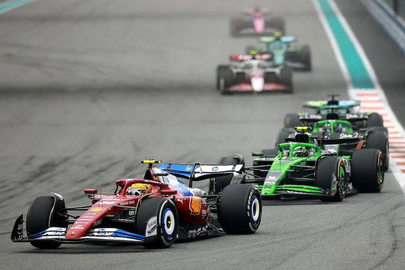 Lewis Hamilton landete in Miami auf Rang acht. (Bild: AFP/HECTOR VIVAS)