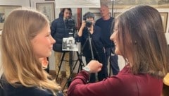 Jugendliche beim Videodreh zum Thema „Hände reichen“ – ab 10. Mai im öffentlichen Raum in Erlauf zu sehen. (Bild: Lisa Rastl)