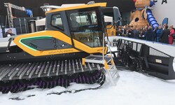Die Firma xelom stellte ihren neuen „Snow Cat“ vor, die weltweit erste vollelektrische ...