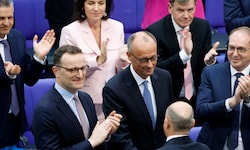 Friedrich Merz hat das große Debakel im Bundestag abgewendet.