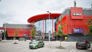Ein neues Hotel in der Freistädter Straße? Im Hinblick darauf, dass in unmittelbarer Nähe der künftige Nahverkehrsknoten Urfahr-Ost entstehen soll, ist ein derartiger Gedanke wohl gar nicht so abwegig. (Bild: Wenzel Markus)