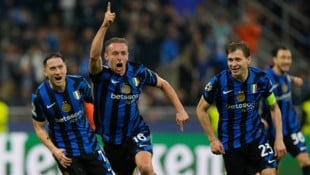 Inter setzt sich in einer hochklassigen und vor allem spannenden Halbfinal-Serie gegen Barcelona durch. (Bild: AP/Associated Press)