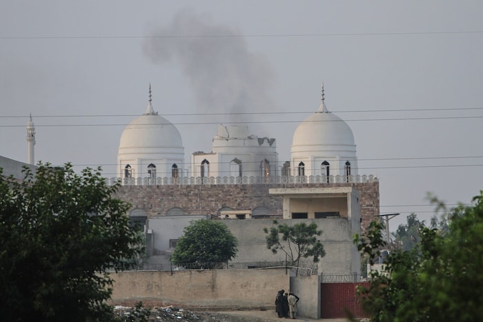 Ein beschädigtes Gebetszentrum in Pakistan