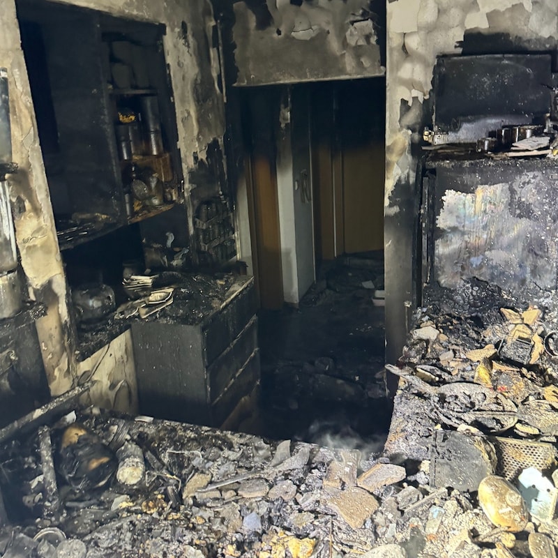 Der gesamte Innenraum wurde zerstört. (Bild: Feuerwehr Hartberg)