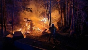 Das Bienenhaus stand in Vollbrand.