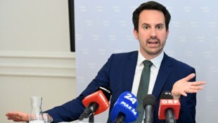 Bildungsminister Wiederkehr überraschte mit vorzeitiger Budgetenthüllung.