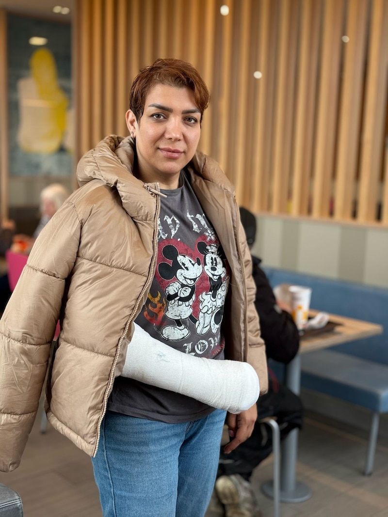 „Airbag-Opfer“ Zinob A. (40) erlitt eine schmerzhafte Armverletzung. (Bild: zVg)