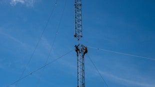 In Gnesau starten bald Bauverhandlun- gen für einen Windmessmasten – obwohl dort laut Zonierung keine Windräder stehen dürfen. (Bild: Salzburg AG)