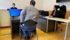 „In unserer Kultur ist es oft so, dass wir in der Wut etwas sagen, was nicht so gemeint ist“, erklärte der angeklagte Syrer Richter Theo Rümmele. (Bild: Dorn Chantall)