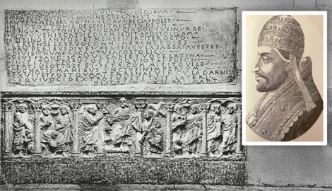 Der Sarkophag Papst Gregors V. in Rom, der mit 27 Jahren starb (Bild: Krone KREATIV/Wikipedia)