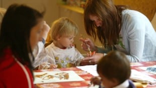 Mehr als 42.000 Kinder werden in Tiroler Kinderbildungseinrichtungen betreut. (Bild: Birbaumer Christof)