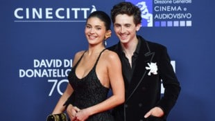 Seit 2023 sind Kylie Jenner und Timothée Chalamet liiert, jetzt zeigten sie sich erstmals am roten Teppich! (Bild: Vincenzo Landi / PA / picturedesk.com)