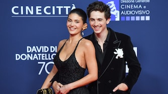 Seit 2023 sind Kylie Jenner und Timothée Chalamet liiert, jetzt zeigten sie sich erstmals am roten Teppich! (Bild: Vincenzo Landi / PA / picturedesk.com)