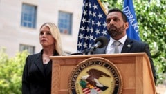 US-Justizministerin Pam Bondi und FBI-Direktor Kash Patel