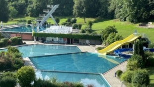 Je nach Wetter startet am 10. Mai oder in den Tagen danach die Freibad-Saison in Steyr. Der Tauchergarten bleibt auch dieses Jahr zu. (Bild: © Magistrat Steyr)